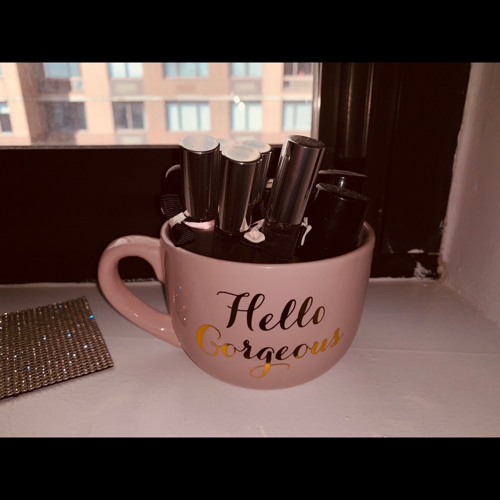 Coffee cup chic - Picture 2 of 3